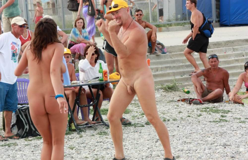 Pics Neptune Beach Cleanup - Nudity is an expression of natural beauty