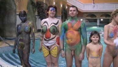 Splashing Water Zone 2 - Living freely and naturally is the dream of naturists