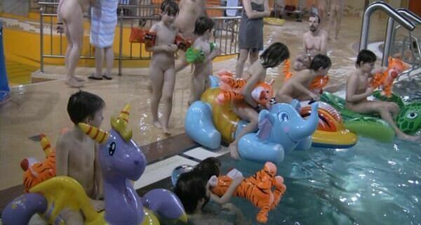 Indoor water runners 1 Full HD video - Being yourself is part of nudism