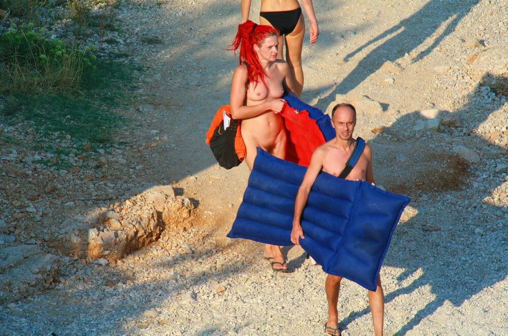 Ula FKK Red Hairstyle Girl pics - Nudism and naturism are a path to accepting ones own nature
