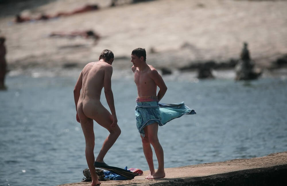 Nudists Boys - Water Prep On The Ledge - Radical nudism materials