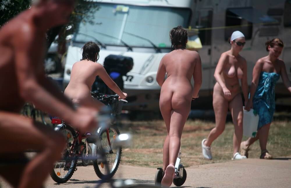 Park Misc Walks pics - Nudism and naturism help break down stereotypes