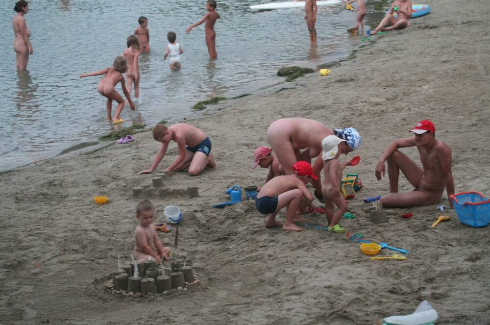 Nude Mom Nurture Series photos - Nudism as a way to overcome body image issues and stereotypes