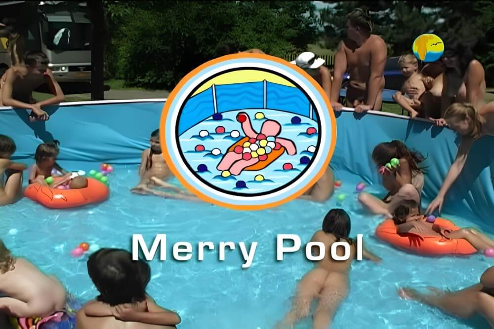 Naturist Freedom: Merry Pool - Private nudist club
