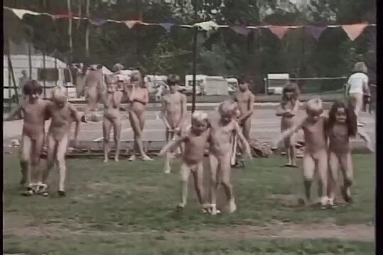 Educating Julie (1984) - Naturism teaches you to accept yourself and others