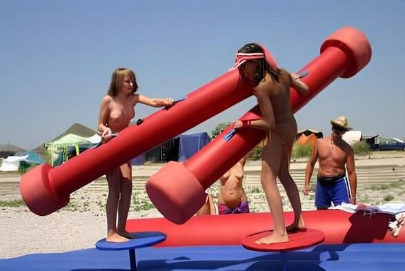 Premium Content # 32 - Interaction with nature through naturism and nudism