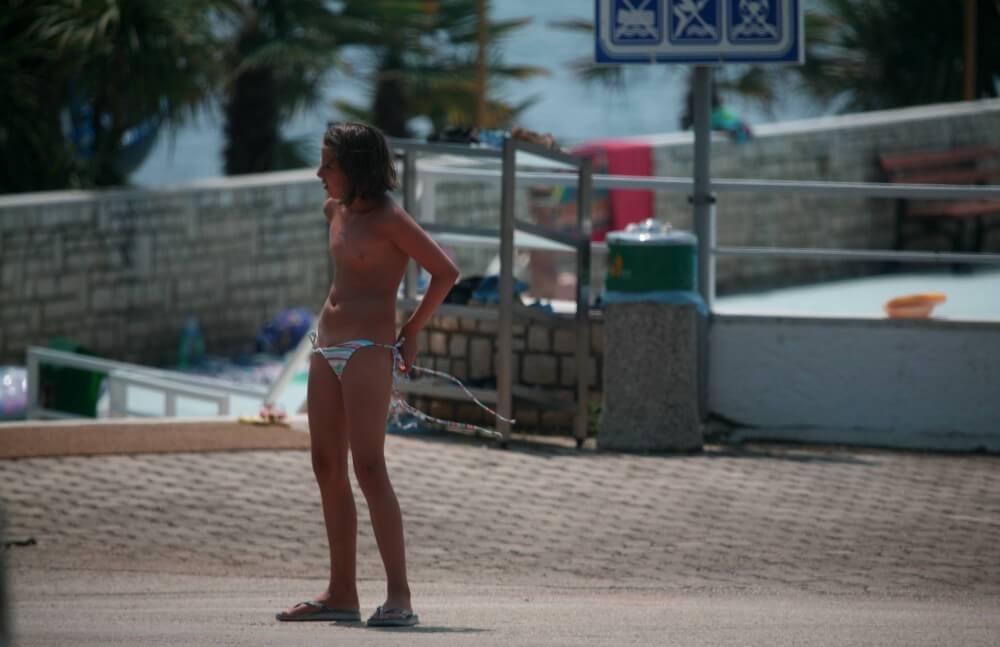 Naturist Pool Walkaround pics - Health and well-being are enhanced through naturism and nudism