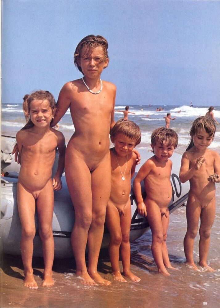 Jung und Frei Nr 2 - A naturist strives for inner harmony and emotional balance