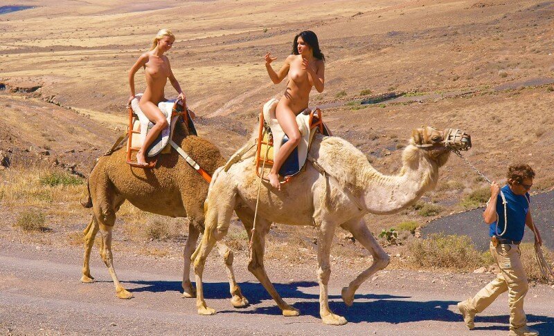 Funny Moments Life pics - Nudism strengthens health and self-esteem