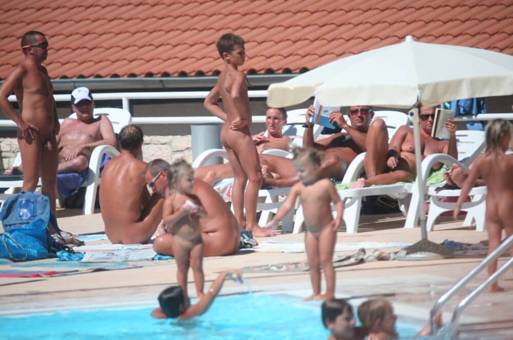 Pool Camping Sides gallery - The Impact of Naturism on Physical and Psycho-Emotional Health