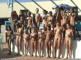 Junior Miss Pageant France video 2 - A closed community of naturists