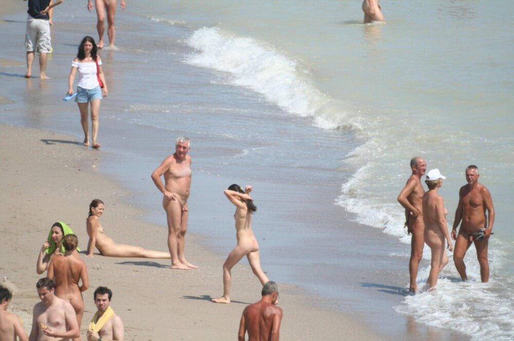 Costinesti Beach Groups pics - The practice of nudism helps us shed imposed stereotypes and insecurities