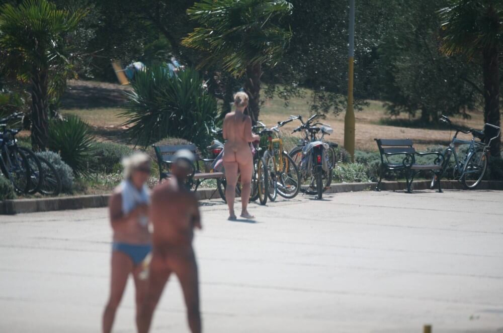FKK Resort Assortment pics - Naturism teaches respect for ones body and its beauty