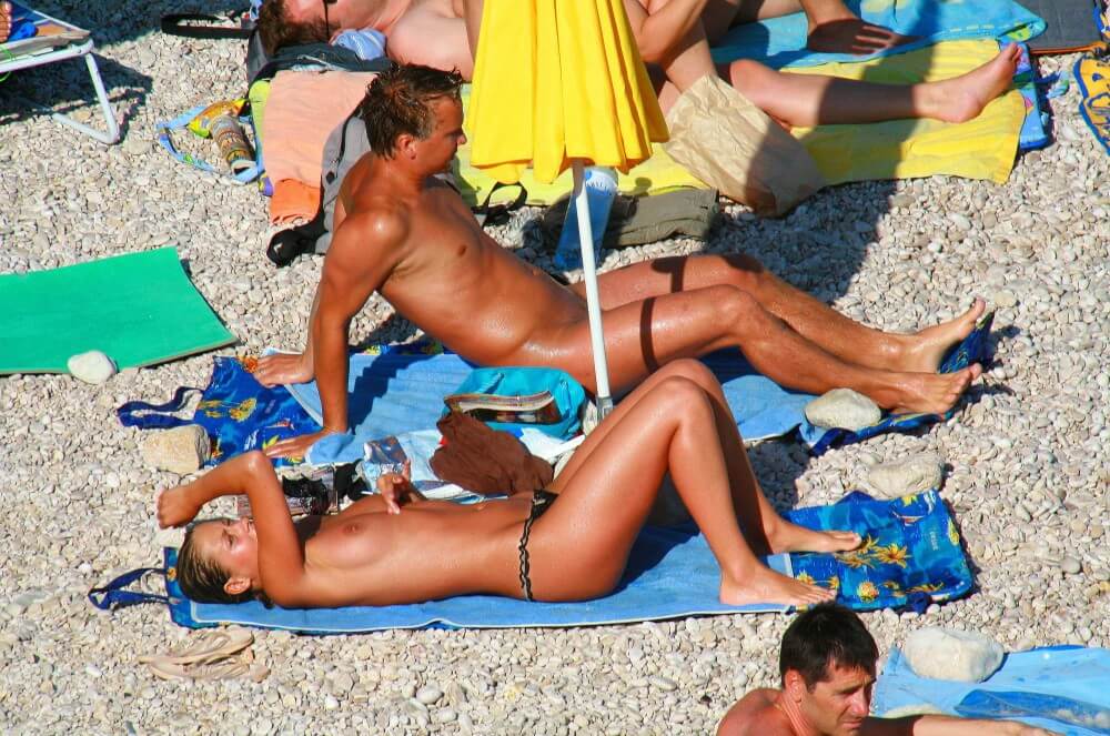 Ula FKK Bikini Couples Day pics - Accepting oneself fully is the foundation of naturism and nudism