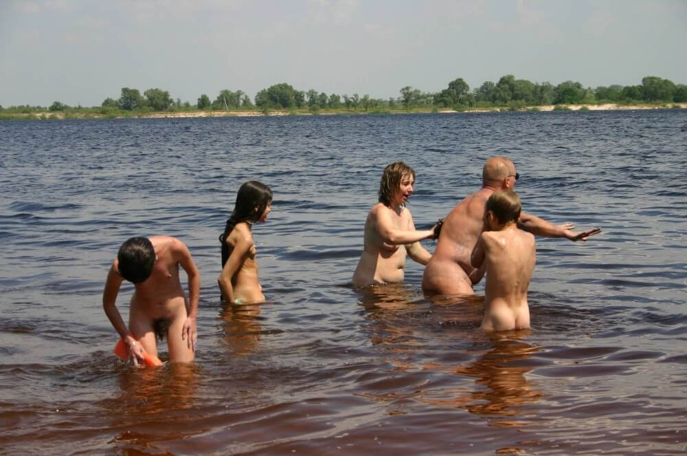 Kiev Water-Front Bathing pics - Nudity in nudism is a form of honesty with oneself