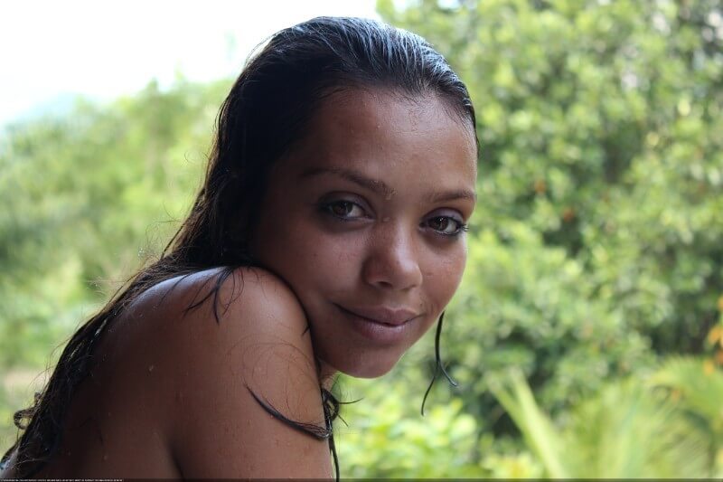 Tropical activities 1-25 gallery - The role of naturism in fostering a positive body image