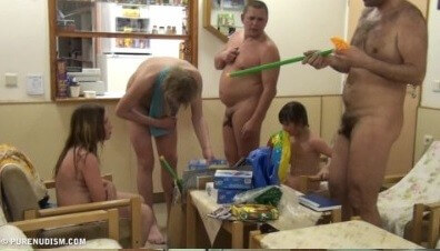 Pool jacuzzi and paints Full HD - Nudity is only possible among people