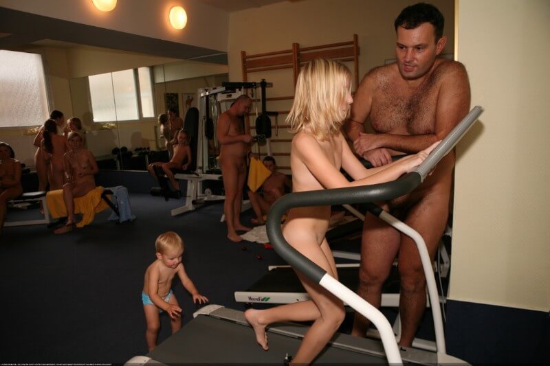 Record room naturists photos - Ethical principles and rules of conduct in nudist communities