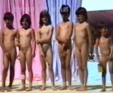 Eureka Funday 1988 video - People find in this a way to understand that the naked body is part of nature and its beauty